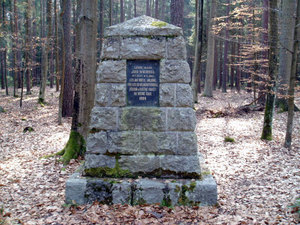 Wachtelův pomník (Jemčina)
