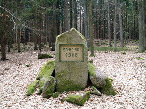 Jubilejní pomník (Dubovice)